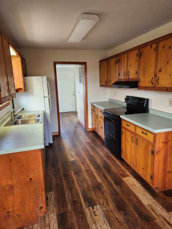 Building Photo - 5374 S State Rd 10