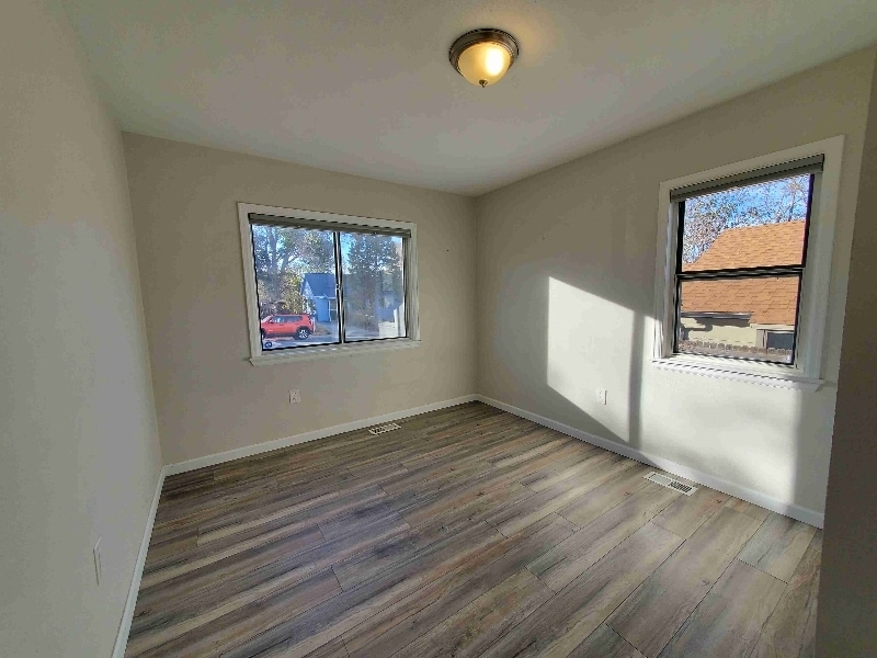 Building Photo - 664 S Osceola St