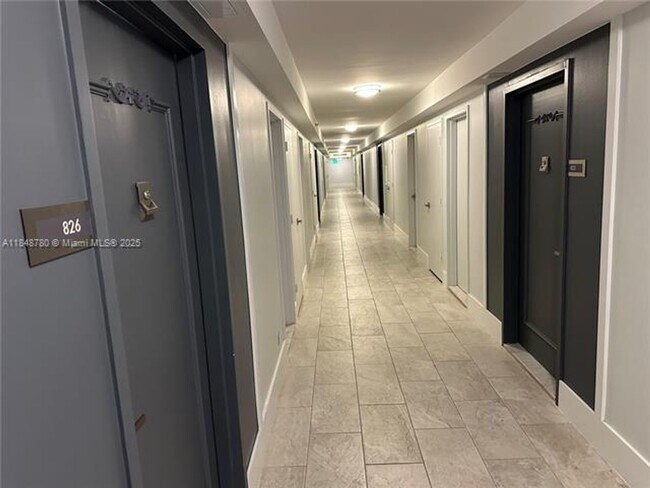 Building Photo - 6039 Collins Ave