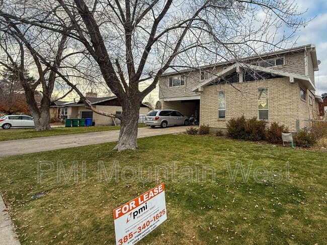 Building Photo - 373 E 150 N