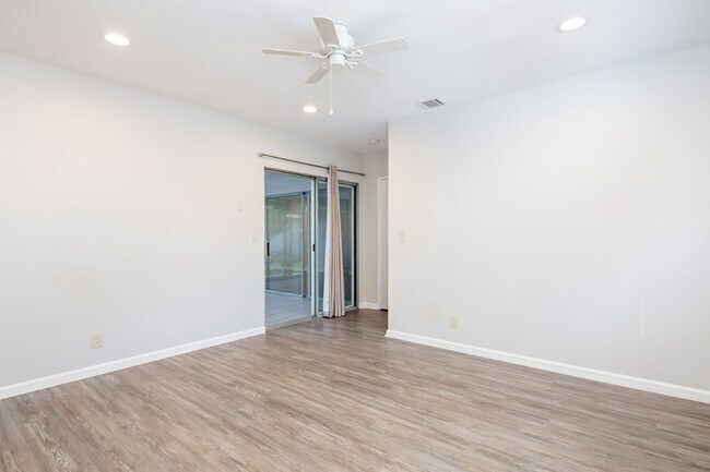 Building Photo - Beautifully Updated Single-Level Home with...