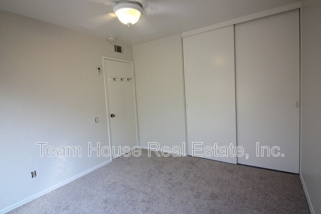 Building Photo - 25433 Plaza Escovar