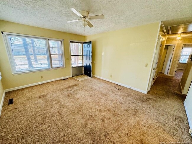 Building Photo - 803 Floyd St