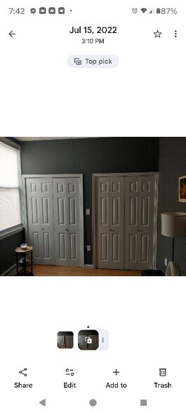 Building Photo - 730 Main St