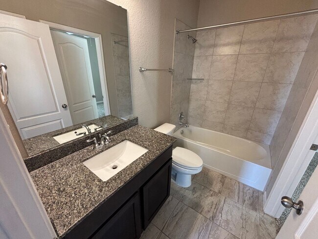 Building Photo - 7717 Hickman St