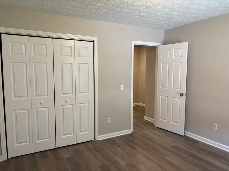 Bedroom#1 - 97 Lily Dr