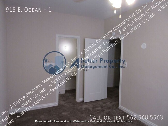 Building Photo - 915 E. Ocean-1