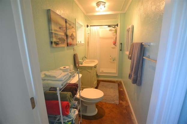 Building Photo - 4207 San Jacinto Dr