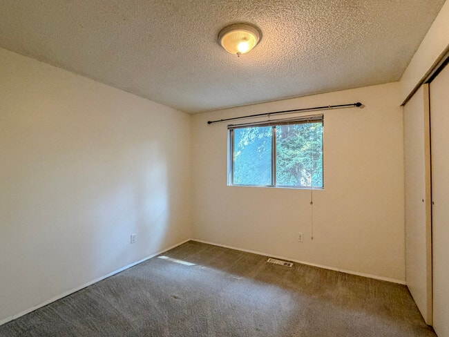 Building Photo - 21726 58th Ave W