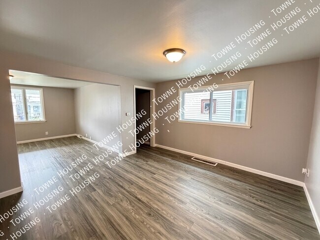 Building Photo - 311 Herkimer St