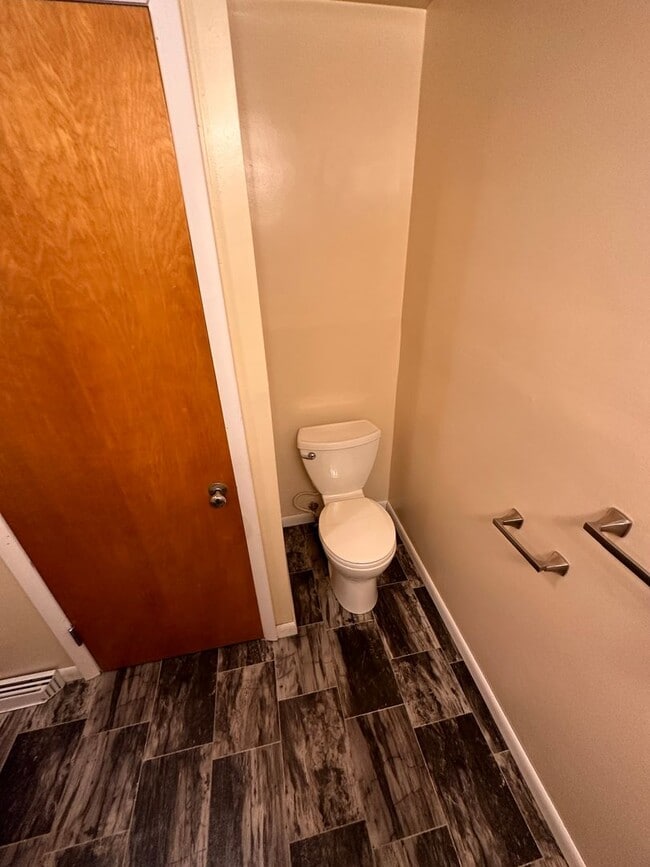 Building Photo - 3 bedroom 1.5 bath Lower Allen Township