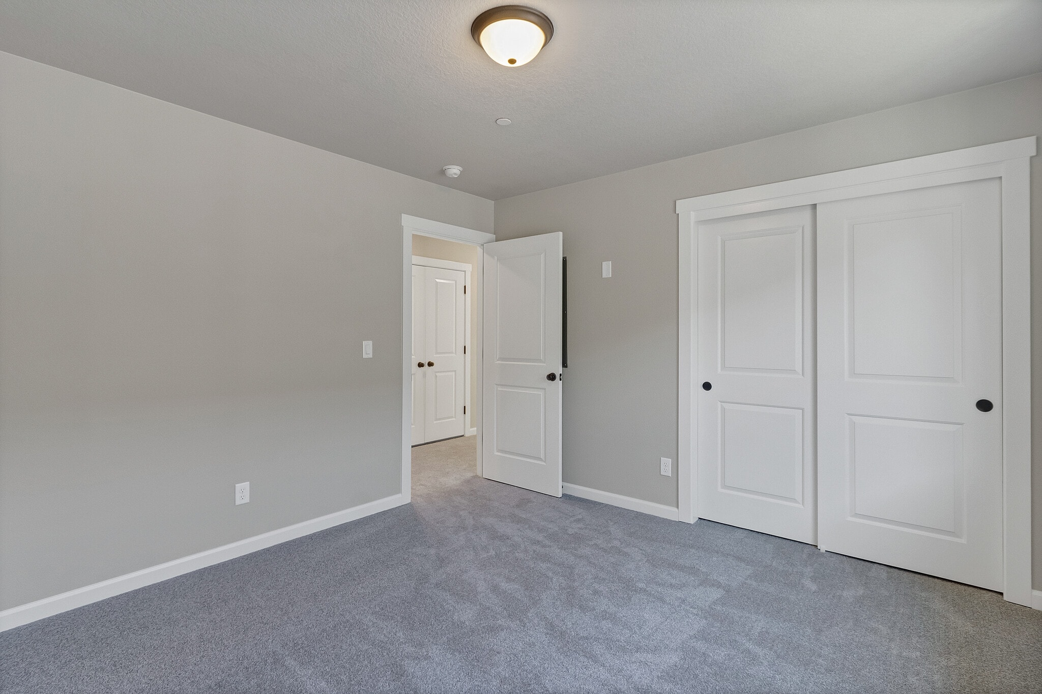 Bedroom (Upstairs - Side of House) - 2057 Audubon Ave SE