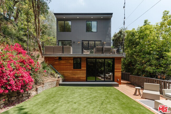 Building Photo - 12220 Benmore Terrace