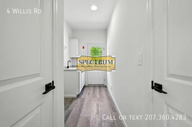 Building Photo - 4 Willis Rd