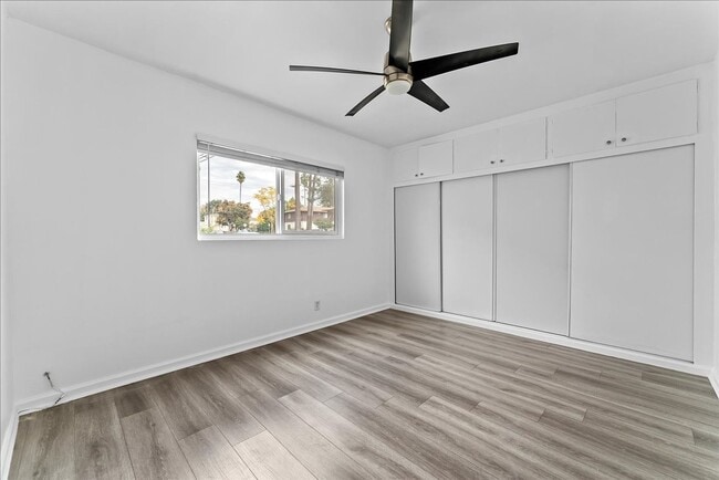 Building Photo - 511 S Verdugo Rd