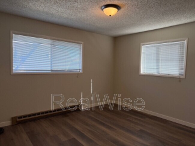 Building Photo - 217 NW 7th St