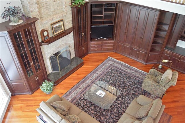 Building Photo - 711 Berkshire Ct