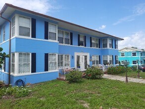 Building Photo - 512 Phoenix Ave