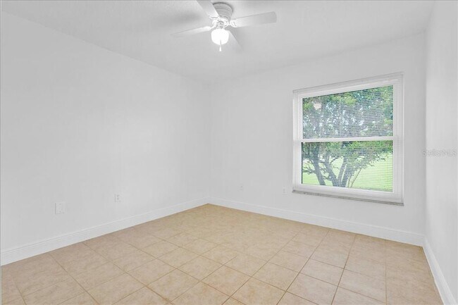 Building Photo - 475 Hunter Cir