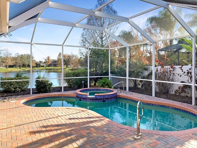 Building Photo - Annual 4-Bedroom, 3-Bath Pool Home with Outdoor Kitchen in Lakewood Ranch Greenbrook Village