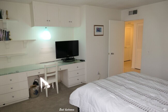 Building Photo - Canyon View Estates,Palm Springs,Furnished, Seasonal Terms