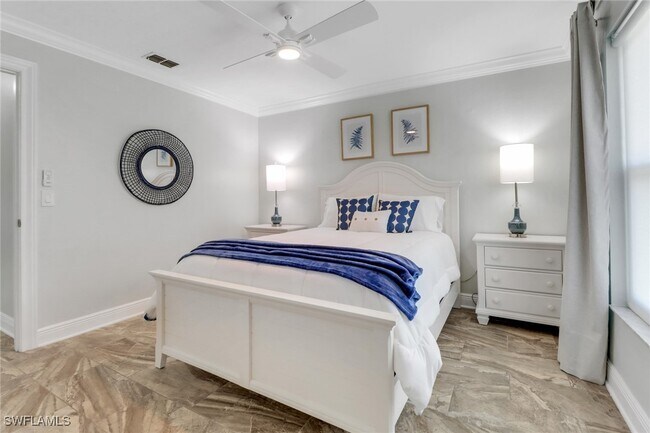 Building Photo - 6060 Perthshire Ln