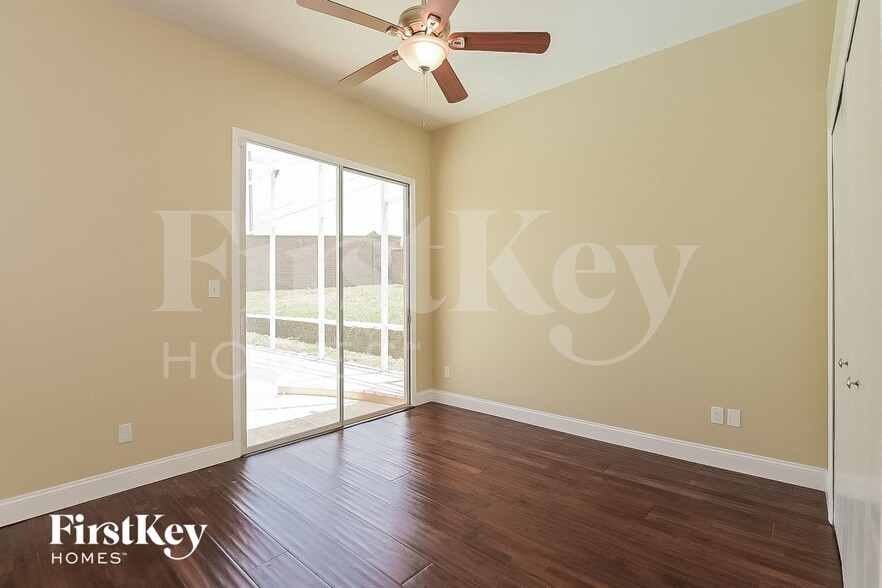 Building Photo - 8500 Sugar Palm Ct