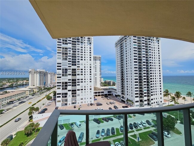 Building Photo - 2501 S Ocean Dr