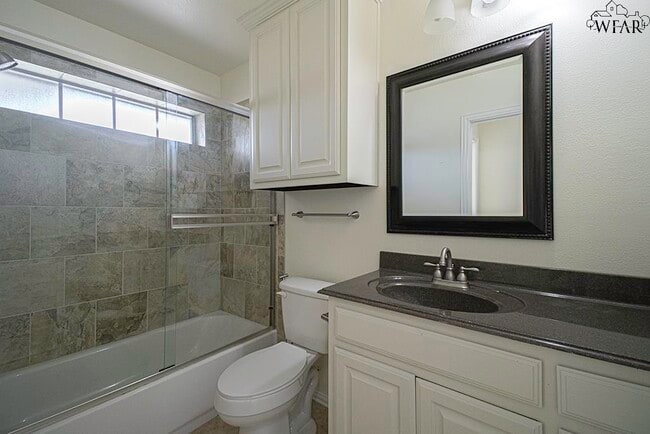 Building Photo - 4907 Falcon Crest Blvd