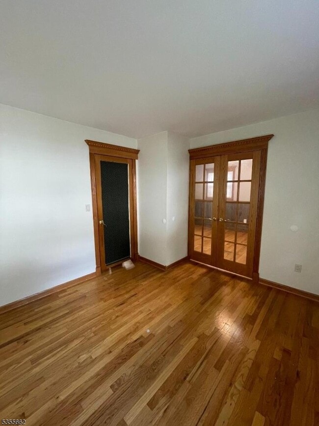 Building Photo - 331 Boxwood Ct