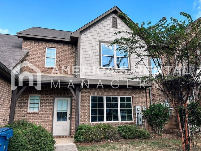 Building Photo - Townhome for Rent in Chelsea! COMING SOON!