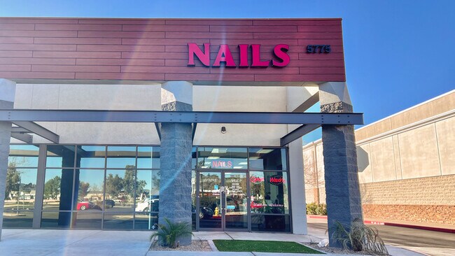 Building Photo - 3Bed/2Bath House at 51st Ave/Loop 101! $399 MOVE-IN SPECIAL! Move-In Ready on 01/08/2026!