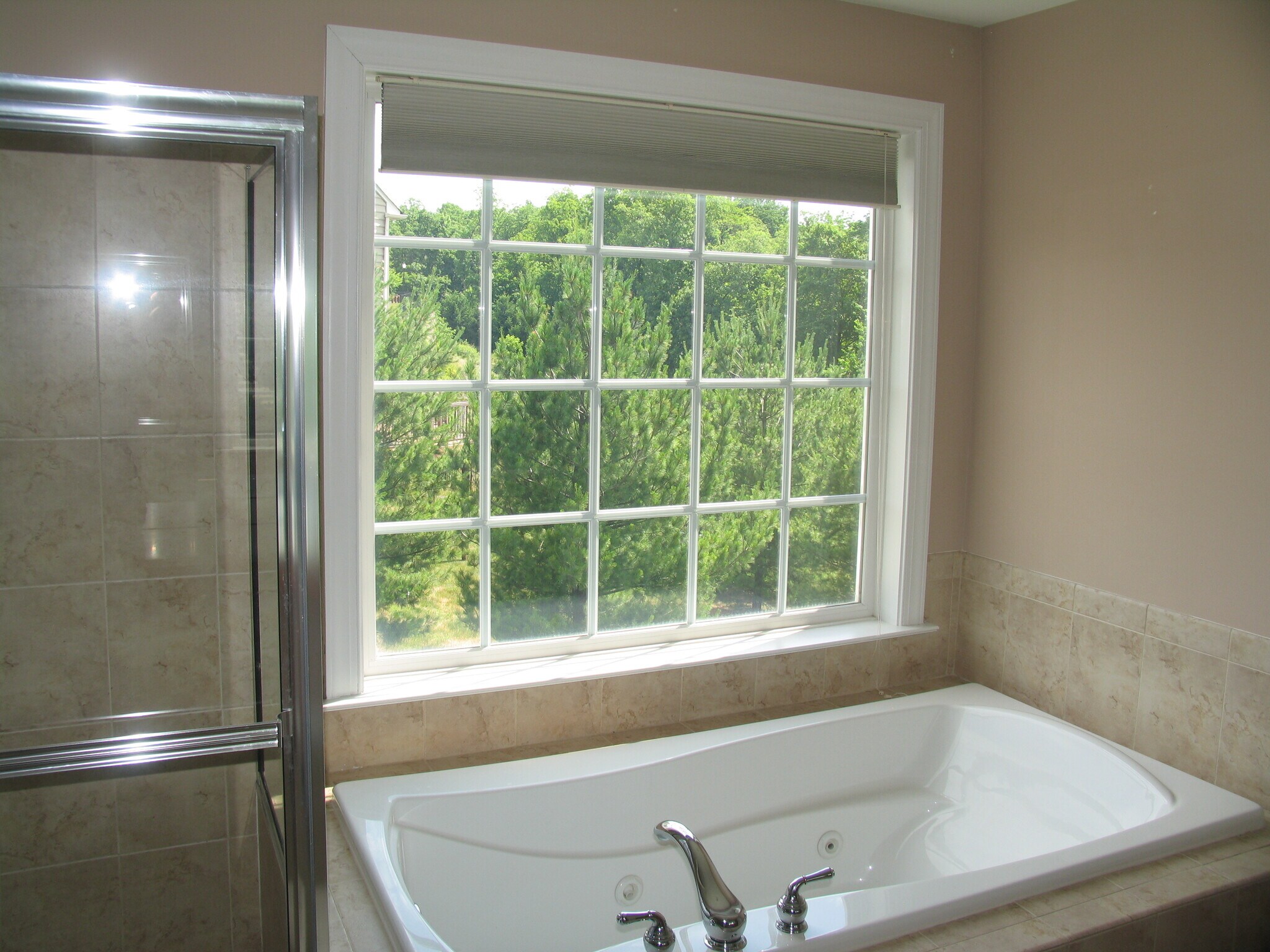 Building Photo - 2812 River Willow Dr