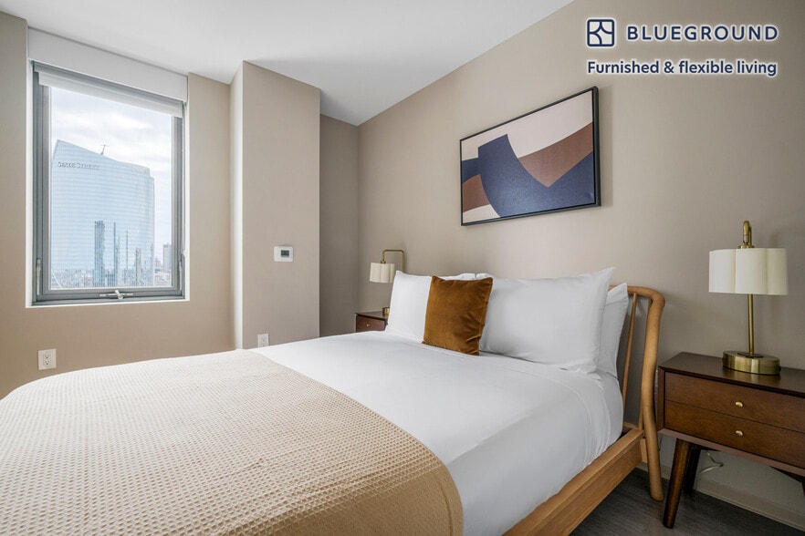 Building Photo - 1 Nashua St