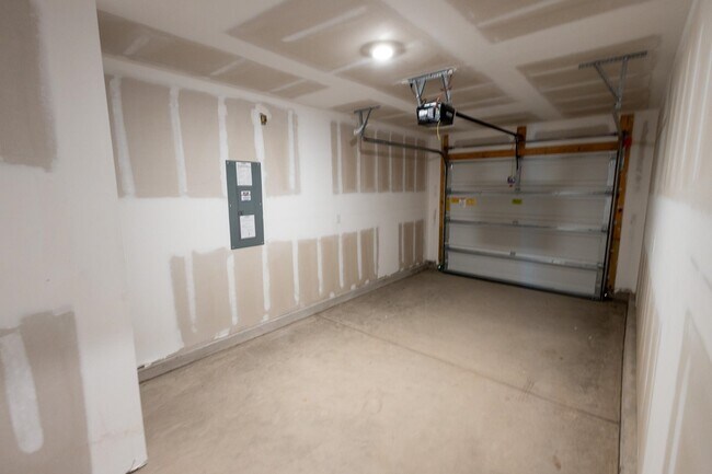 Building Photo - 167 Harvest Gold Dr