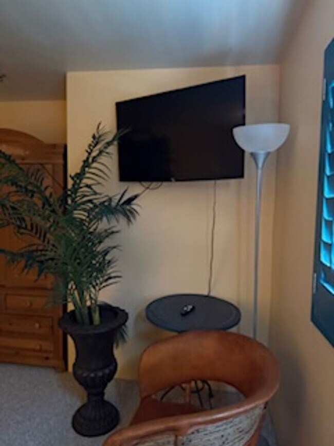 Building Photo - SINGLE LEVEL FURNISHED CASITA IN STARR PASS