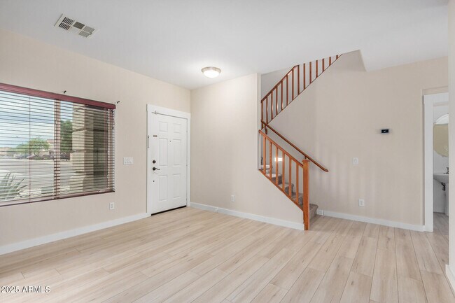Building Photo - 305 S 165th Dr