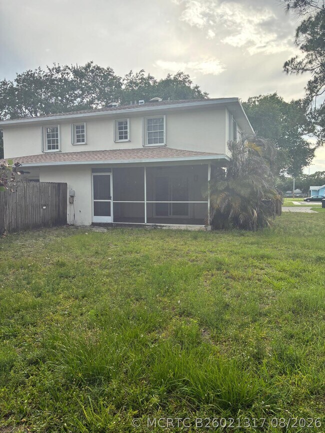 Building Photo - 1408 36th Ave