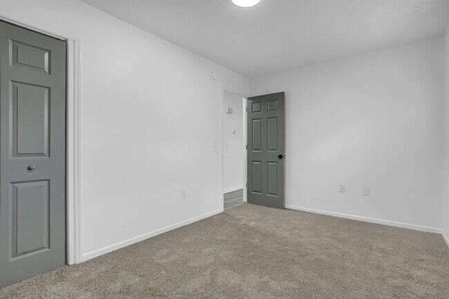 Building Photo - 103 Wylie Ct