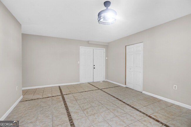 Building Photo - 204 Victoria Trace