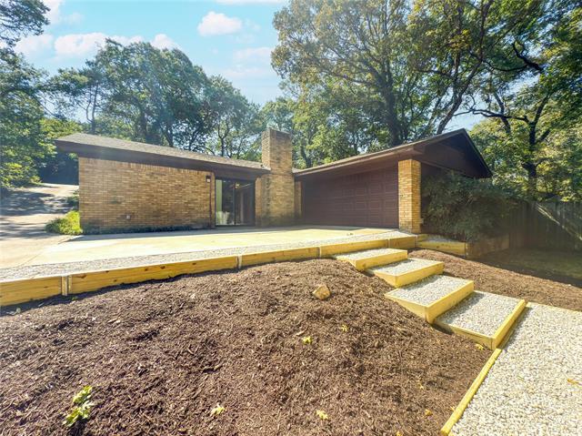 Building Photo - 1310 Bow Creek Dr