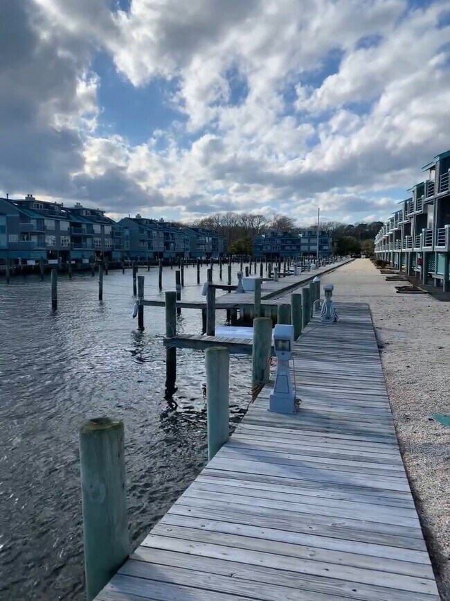 Building Photo - 19 Grand Bay Harbor Dr