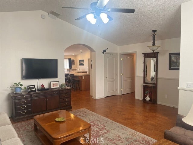 Building Photo - 26768 Hitching Post Ln