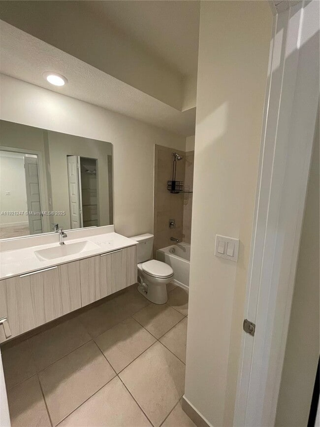 Building Photo - 10443 NW 82nd St