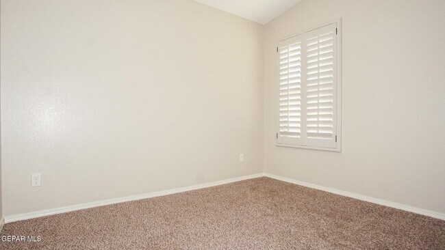 Building Photo - 14816 Tierra Haven Ave