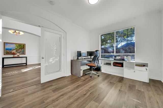 Building Photo - 4321 Sendero Trail