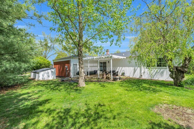 Building Photo - 3201 Fawn Hill Ct