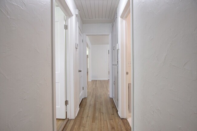 Building Photo - 821 NW 48th St