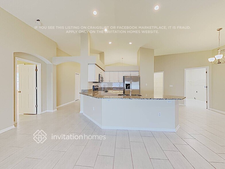 Building Photo - 4625 Daventry Pl