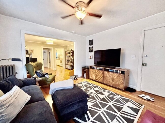 Building Photo - 5106 Baltimore Ave